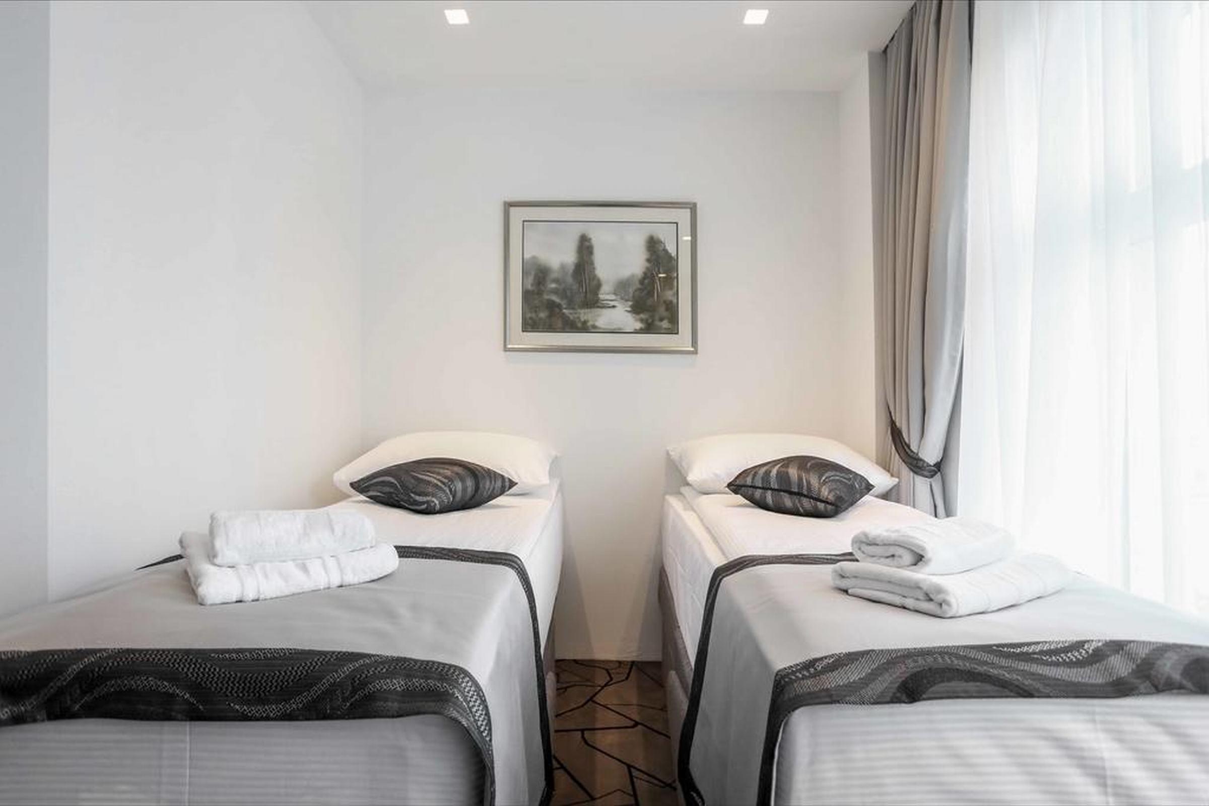 Hotel Grad Σαράγεβο Εξωτερικό φωτογραφία