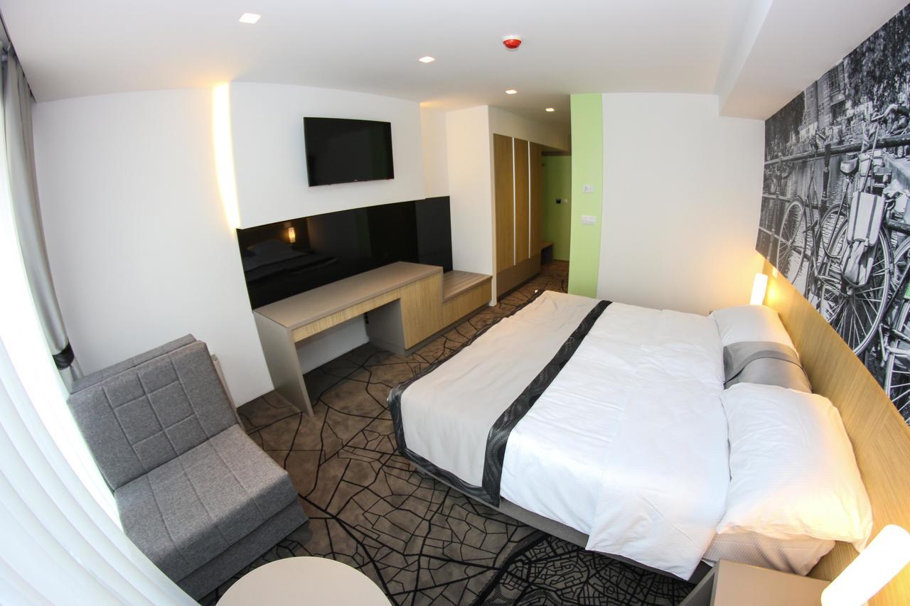 Hotel Grad Σαράγεβο Εξωτερικό φωτογραφία