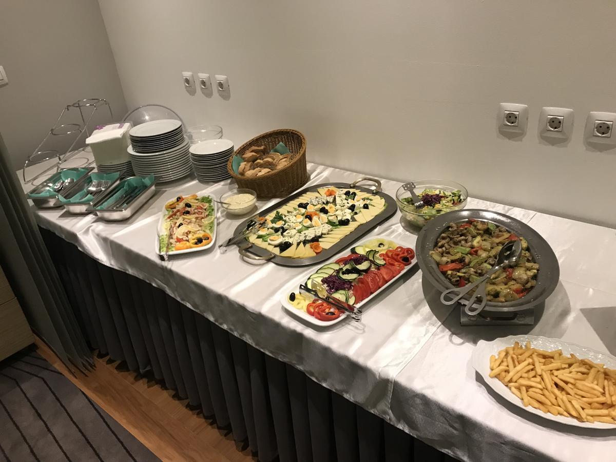Hotel Grad Σαράγεβο Εξωτερικό φωτογραφία